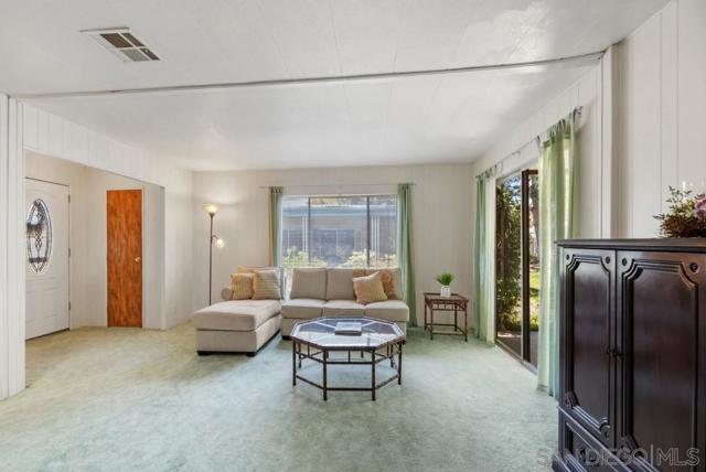2250 N Broadway, Escondido CA: https://media.crmls.org/mediaz/9c608429-73f0-446c-ba9d-736cb4eda617.jpg