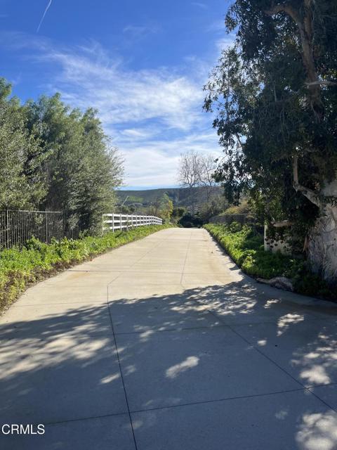 Detail Gallery Image 18 of 30 For 12387 Ridge Dr, Santa Rosa,  CA 93012 - 3 Beds | 4 Baths