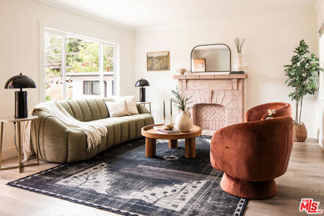 Image 2 of 24 For 2354 Landa Street