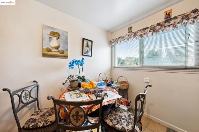 Image 19 of 59 For 633 Key Blvd