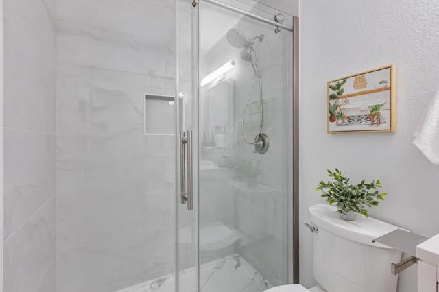 880 E Fremont Avenue, Sunnyvale CA: https://media.crmls.org/mediaz/9c6312b6-04a4-4c9a-b6d0-930105e13a1a.jpg
