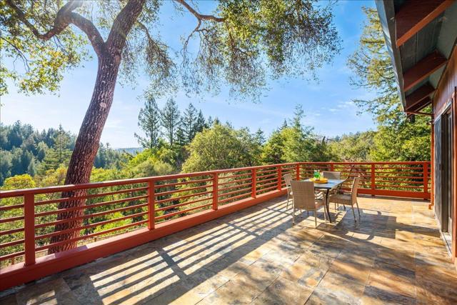 17337 Debbie Road, Los Gatos CA: https://media.crmls.org/mediaz/9c6443b5-2f7e-4cce-9293-2a7a72d24159.jpg