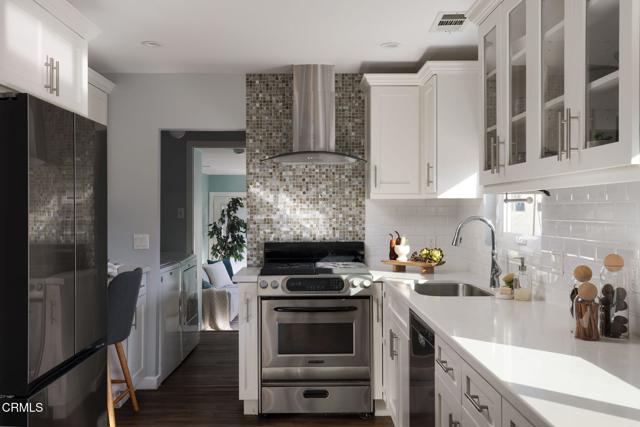 Detail Gallery Image 10 of 36 For 2696 Casitas Ave, Altadena,  CA 91001 - 3 Beds | 2 Baths