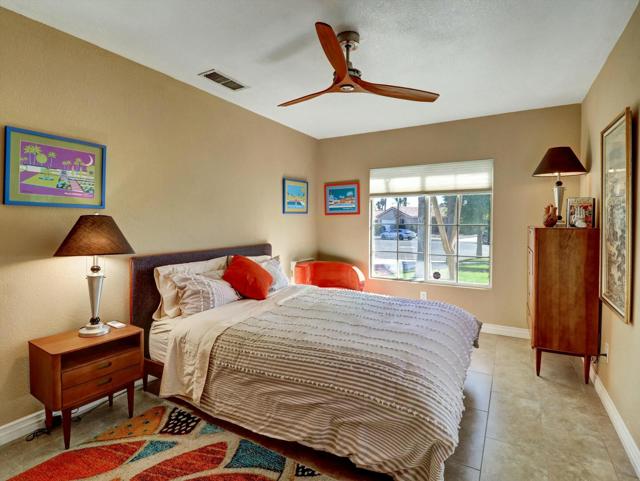 Image 8 of 30 For 69738 Kent Place
