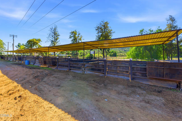 Detail Gallery Image 12 of 24 For 19030 Santa Rosa Mine Rd, Perris,  CA 92570 - 7 Beds | 5 Baths