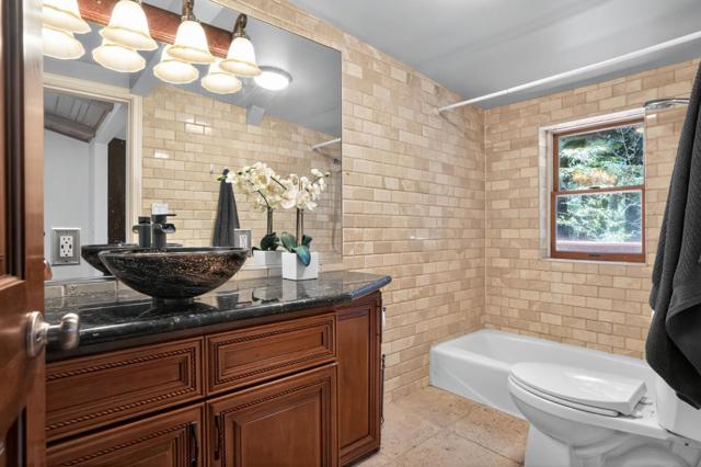 11033 Sequoia Avenue, Felton CA: https://media.crmls.org/mediaz/9c6773d2-a8e9-4773-a8be-bf11c5063a67.jpg