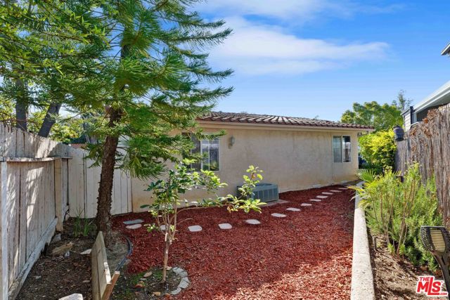 1196 Aztec, Topanga, California 90290, 3 Bedrooms Bedrooms, ,2 BathroomsBathrooms,Single Family Residence,For Sale,Aztec,24397275