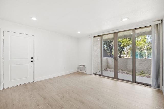 Detail Gallery Image 14 of 25 For 1350 N Escondido Bld #17,  Escondido,  CA 92026 - 0 Beds | 1 Baths