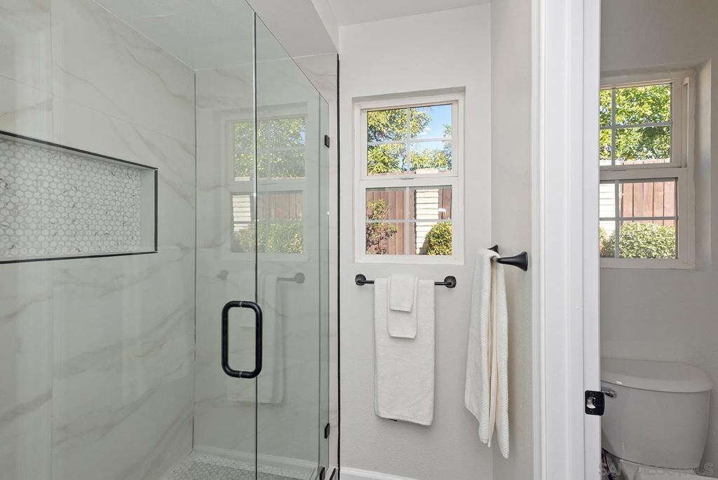 MLS #250043037SD image #26