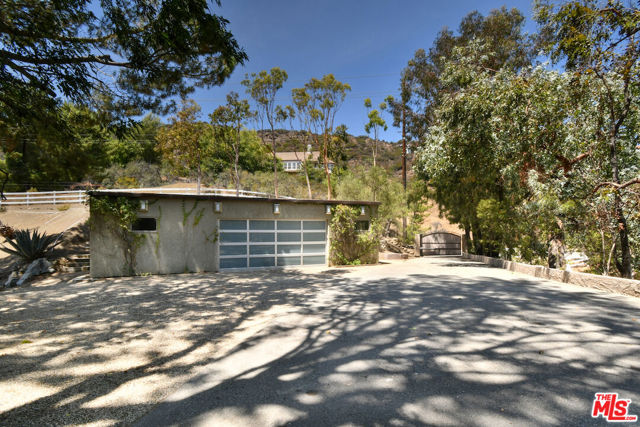 Drew Fenton | 25700 Mulholland Highway Calabasas CA | MLS: 7341247