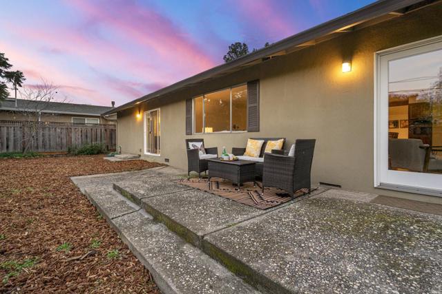 1446 La Crosse Drive, Sunnyvale CA: https://media.crmls.org/mediaz/9c6ade3f-33b9-427e-99cf-037d2144823b.jpg