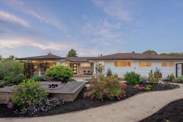3400 Haas Drive, Aptos CA: https://media.crmls.org/mediaz/9c6bdfd2-010b-42b9-a32e-c8b895caee32.jpg