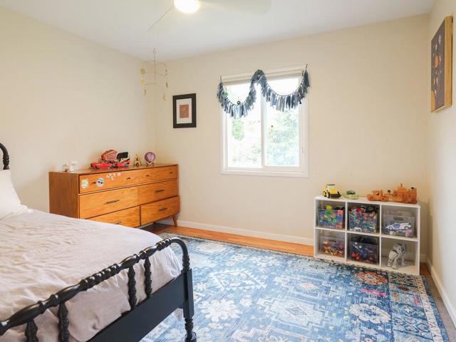 1087 Rio Vista Drive, Pacifica CA: https://media.crmls.org/mediaz/9c6c4775-44ca-44fb-b781-1737b18672dc.jpg