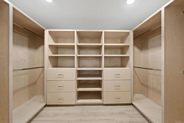 3561 Arizona St, San Diego CA: https://media.crmls.org/mediaz/9c6d21c8-02aa-4aeb-b03c-57944f644096.jpg