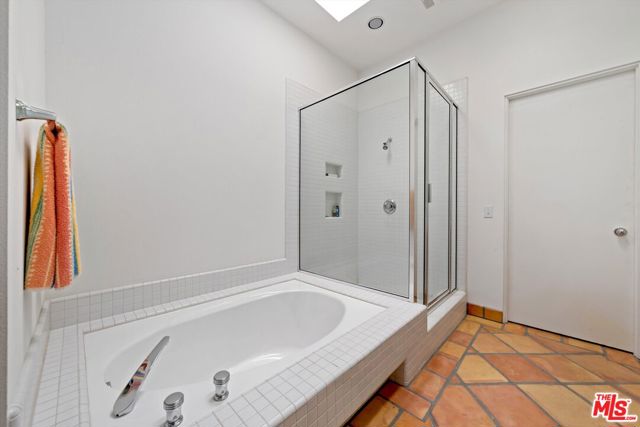57766 Interlachen, La Quinta CA: https://media.crmls.org/mediaz/9c6d7708-f502-4b4f-ad03-9847ae6c8f23.jpg