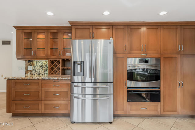 202 Faculty Street, Thousand Oaks CA: https://media.crmls.org/mediaz/9c6e6eea-dc99-4eaa-abba-6892ae77f5a9.jpg