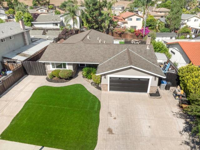 4115 Loganberry Drive, San Jose CA: https://media.crmls.org/mediaz/9c6fe4be-242d-4536-b36a-eceff30353dd.jpg