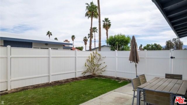 Image 13 of 18 For 68080 Risueno Road