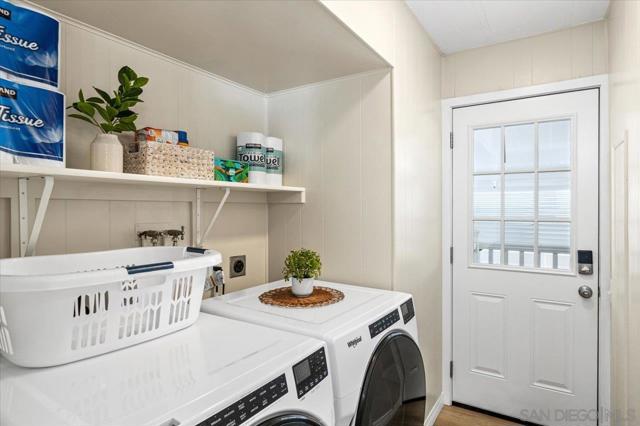 7305 San Luis, Carlsbad CA: https://media.crmls.org/mediaz/9c729b45-23b4-4b96-b314-2245c8ddbb8c.jpg