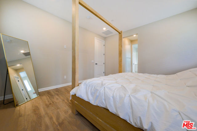1681 Whitmore Loop, Chula Vista CA: https://media.crmls.org/mediaz/9c73295a-8816-47d7-83f4-76ee9e4eaa67.jpg