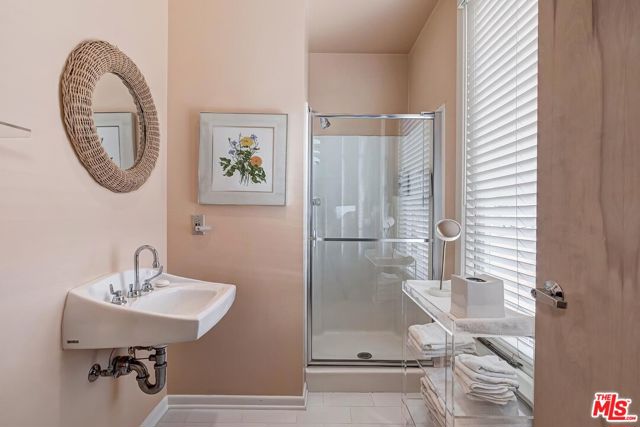 8990 Norma Place photo 32