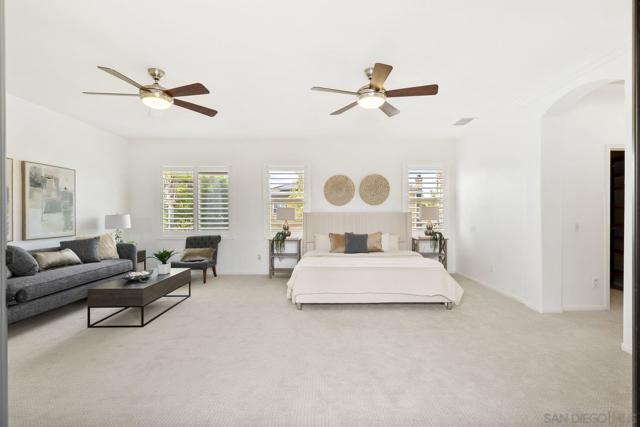 2337 Douglaston Glen, Escondido CA: https://media.crmls.org/mediaz/9c734fb6-c460-493c-8fa6-7546372efaee.jpg