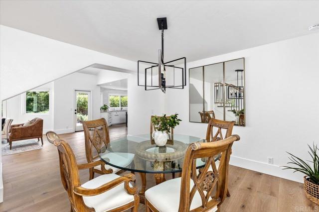 Detail Gallery Image 6 of 34 For 668 Matagual, Vista,  CA 92081 - 4 Beds | 3 Baths
