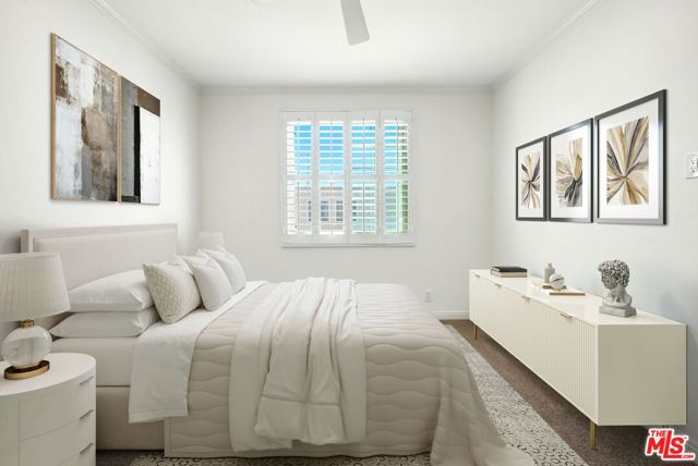 8505 Gulana Avenue, Playa del Rey CA: https://media.crmls.org/mediaz/9c74cc43-eb02-4b56-a601-5932414237e4.jpg