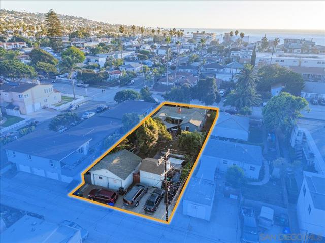 4922 24 Coronado Ave, San Diego CA: https://media.crmls.org/mediaz/9c75f089-39c9-408c-b954-e5cb12241729.jpg
