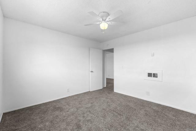 233 N Inez Street, Hemet CA: https://media.crmls.org/mediaz/9c76328a-0e90-4888-86e5-0786e807bdcb.jpg