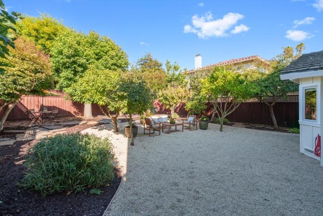 325 Kingsbury Drive, Aptos CA: https://media.crmls.org/mediaz/9c7661d7-6fec-4891-8287-fb352b4df4b0.jpg