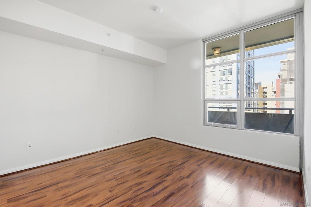 253 10th Ave - photo 15