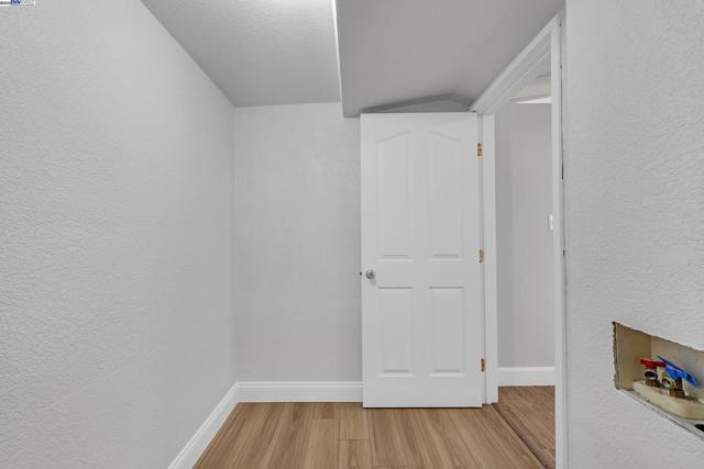 27946 Pompano Ave, Hayward CA: https://media.crmls.org/mediaz/9c77b2d7-0f39-4386-a5b1-fe1ab0dd20e9.jpg
