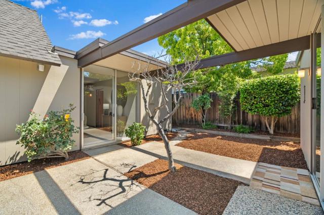 802 Allison Way, Sunnyvale CA: https://media.crmls.org/mediaz/9c77f9dc-07e0-4028-84cc-3aa189f9d371.jpg