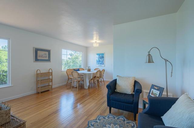 189 Via Gayuba, Monterey CA: https://media.crmls.org/mediaz/9c780459-416d-4109-87fa-19d3c73a1d30.jpg