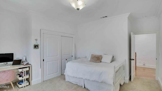 1929 Lyans Drive, La Canada Flintridge CA: https://media.crmls.org/mediaz/9c781e85-e1aa-47f0-b8db-cc21772a1943.jpg