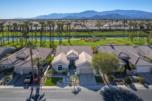 78795 Alliance Way, Palm Desert CA: https://media.crmls.org/mediaz/9c7ae07f-5070-49ac-9e9a-ef5f921ad7f2.jpg