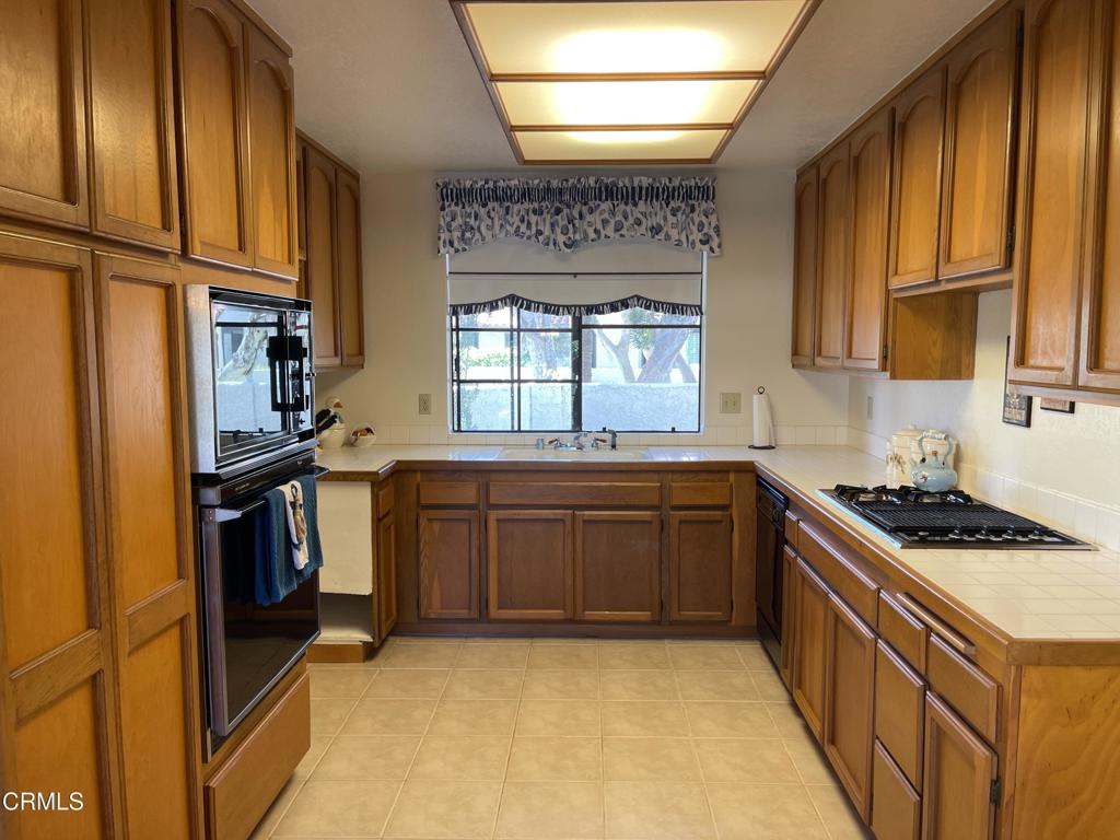 MLS #V1-33147 image #21