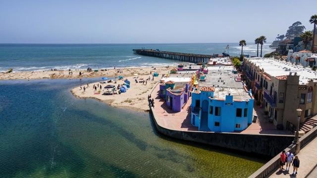 1500 Wharf Road, Capitola CA: https://media.crmls.org/mediaz/9c7cdbd1-49c4-41a7-9c01-84de024184a5.jpg