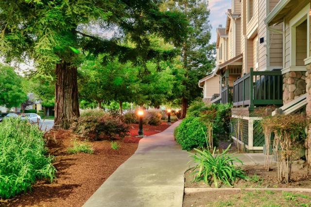 1910 Beaufort Terrace, San Jose CA: https://media.crmls.org/mediaz/9c7d0a08-c672-49f4-9db0-6760a21fe778.jpg