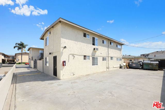 233 N 7th St, Montebello (PROPERTY PHOTO)