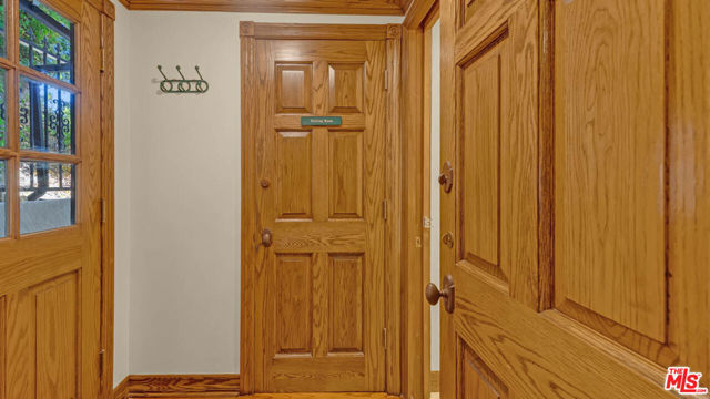 1242 Angelo Drive photo 35