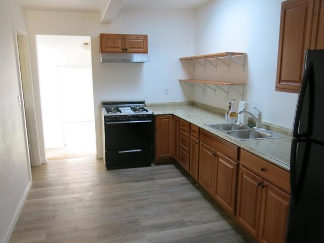 Image 73 of 77 For 2735 Soquel Avenue