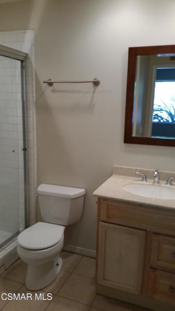 13568 Quail Summit Road, Moorpark CA: https://media.crmls.org/mediaz/9c806d71-3238-4d65-bf49-20c86d03aeba.jpg