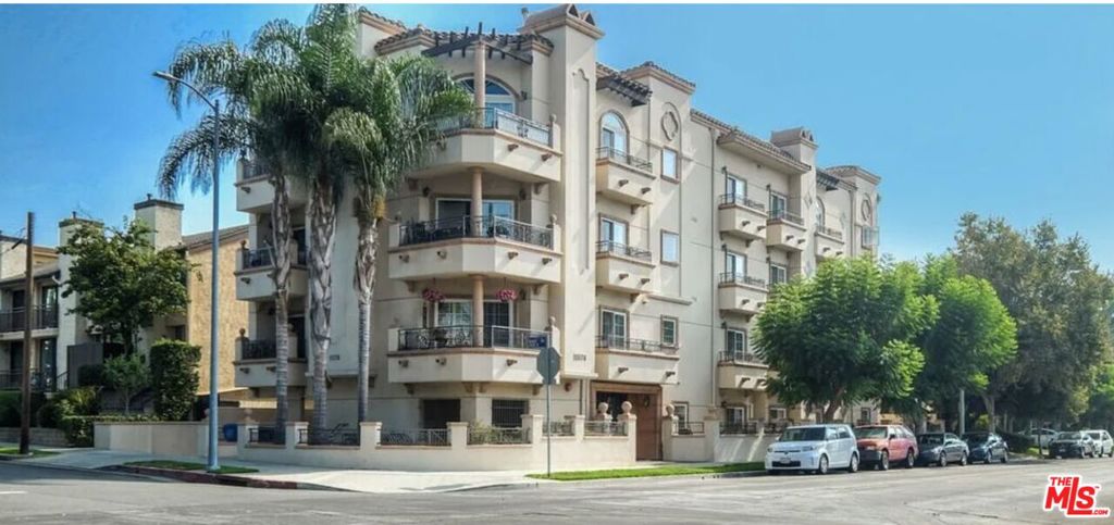11578 Iowa Avenue #202