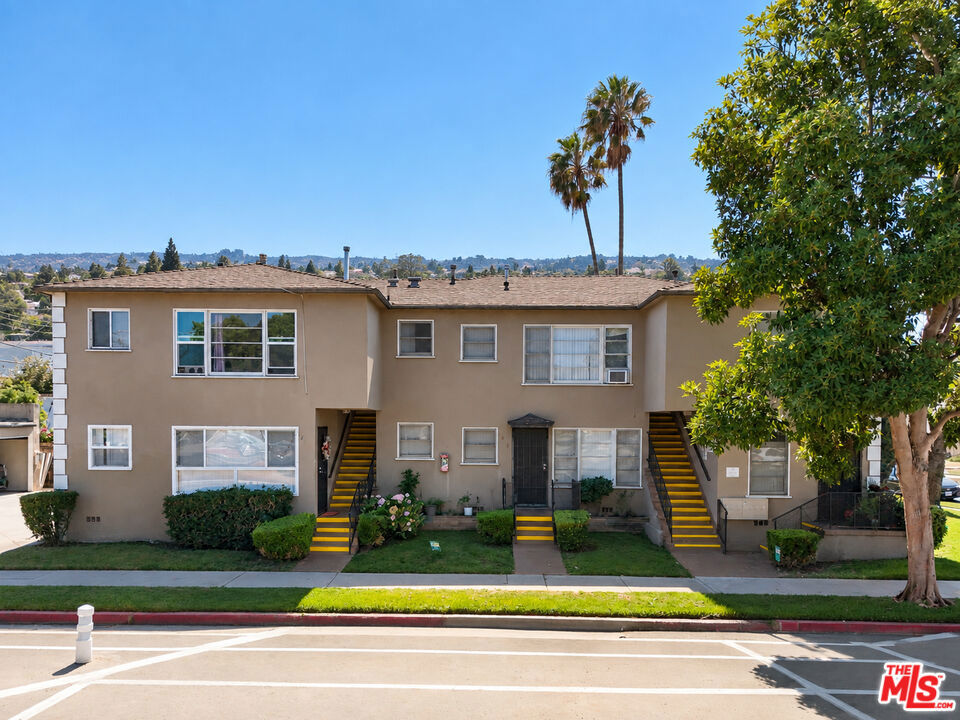 Multifamily at 5470 W San Vicente Boulevard