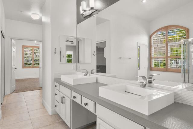 Detail Gallery Image 33 of 72 For 3156 Willow Creek Pl, Escondido,  CA 92027 - 5 Beds | 4 Baths