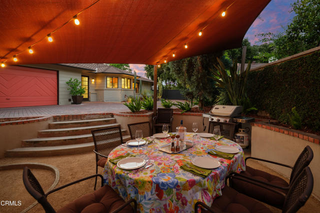 3312 Thorndale Road, Pasadena CA: https://media.crmls.org/mediaz/9c81d9e7-387b-4588-93bb-07da5b60b7f1.jpg