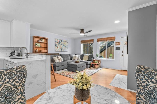 4320 Mentone St, San Diego CA: https://media.crmls.org/mediaz/9c8218e8-d807-4fe1-b87e-822488b8cc97.jpg