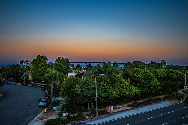 Detail Gallery Image 27 of 28 For 344 Pomona Ave, Coronado,  CA 92118 - 3 Beds | 2 Baths